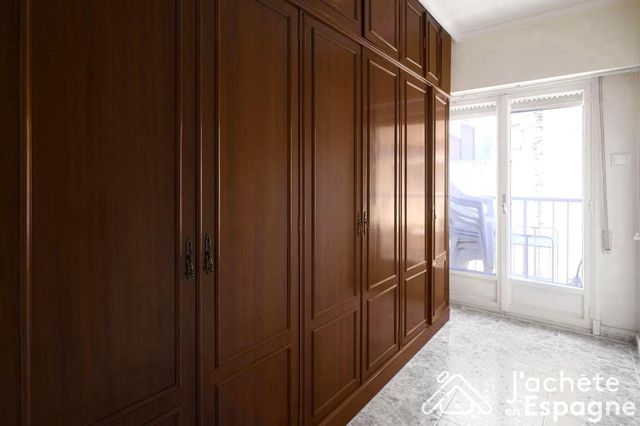3 quarto Apartamento para venda em Mercado, Alicante cidade - 269 000 € (Ref: 10116162)