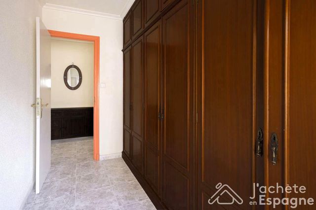 3 quarto Apartamento para venda em Mercado, Alicante cidade - 269 000 € (Ref: 10116162)