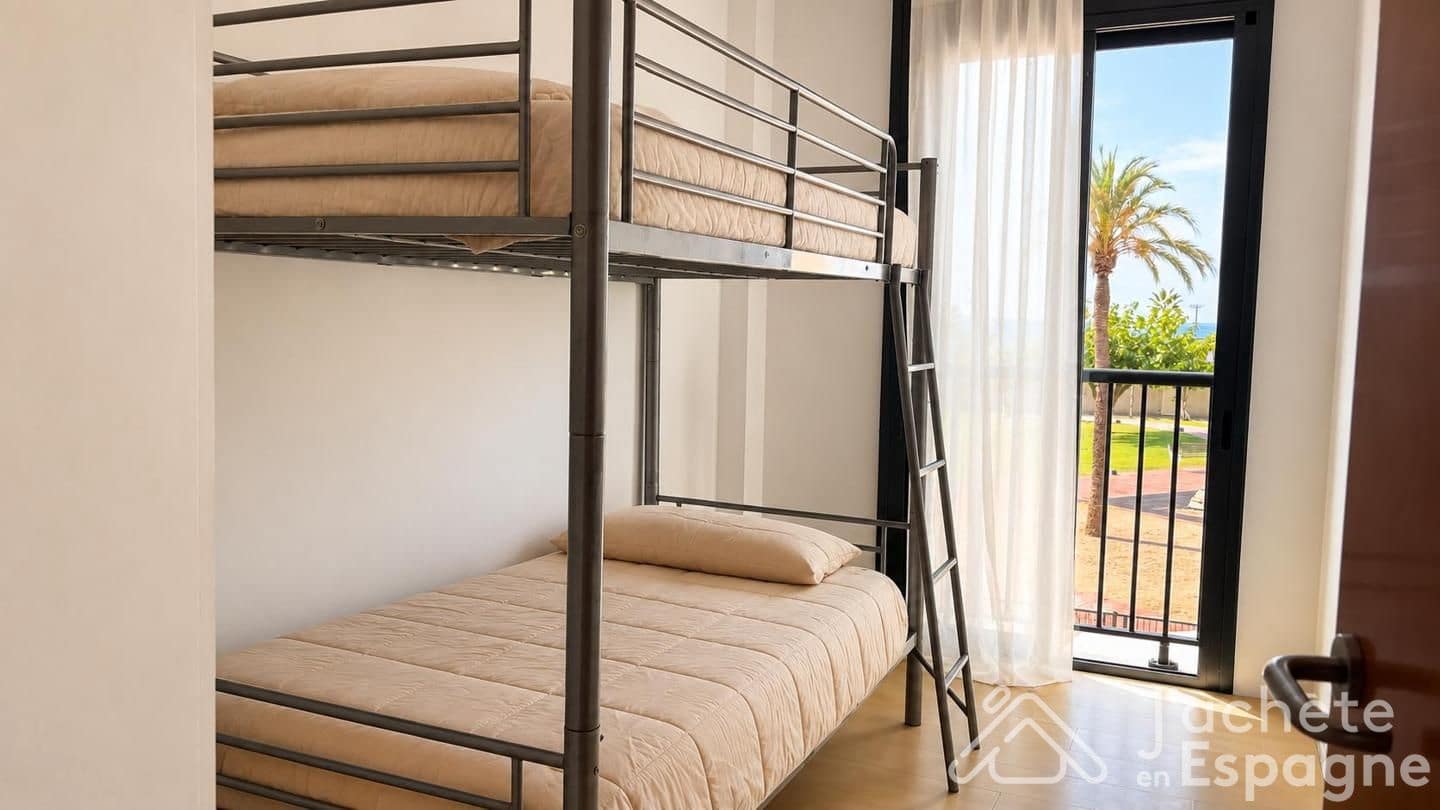 3 bedroom Apartment for sale in Cubelles with pool garage - € 430,000 (Ref: 10116163)
