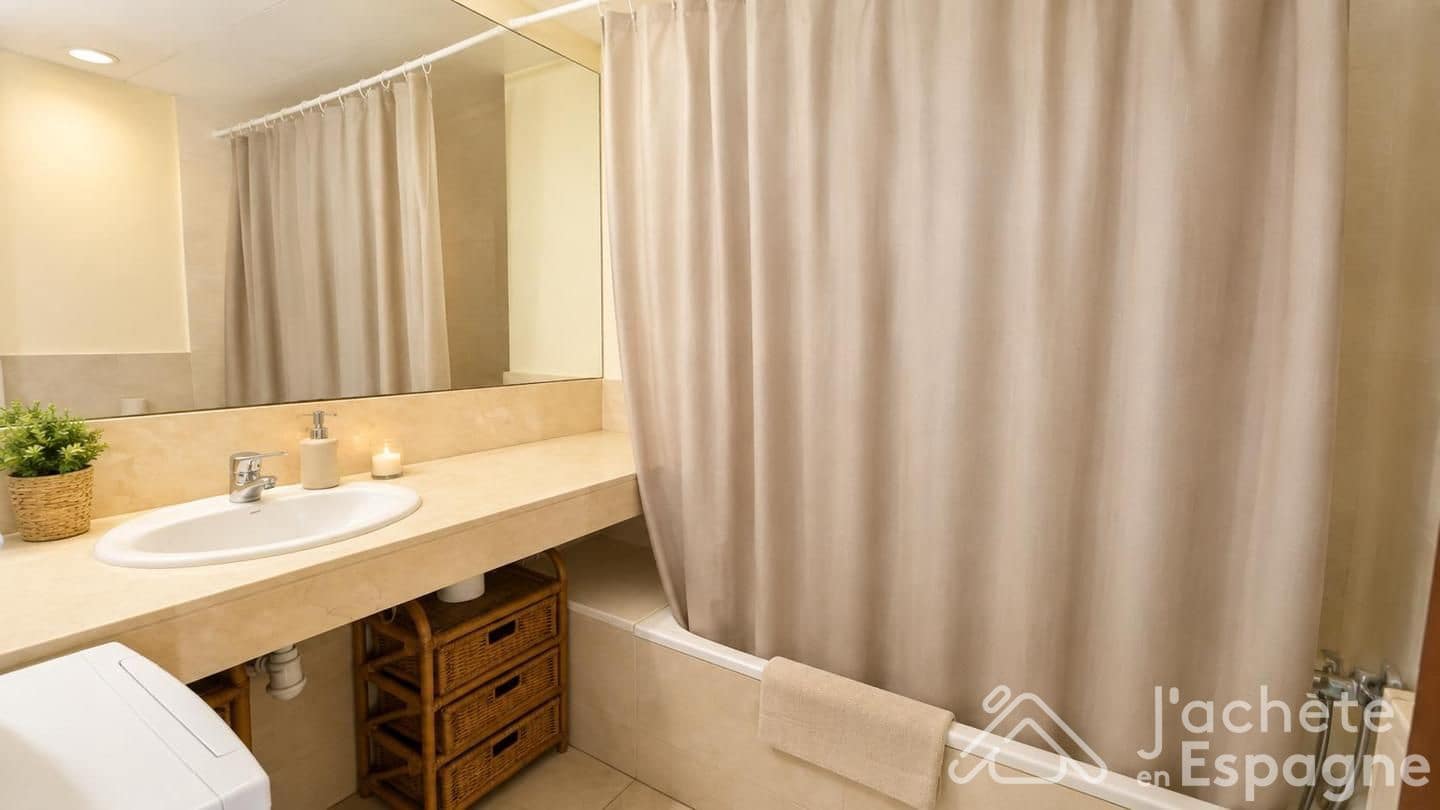 3 bedroom Apartment for sale in Cubelles with pool garage - € 430,000 (Ref: 10116163)