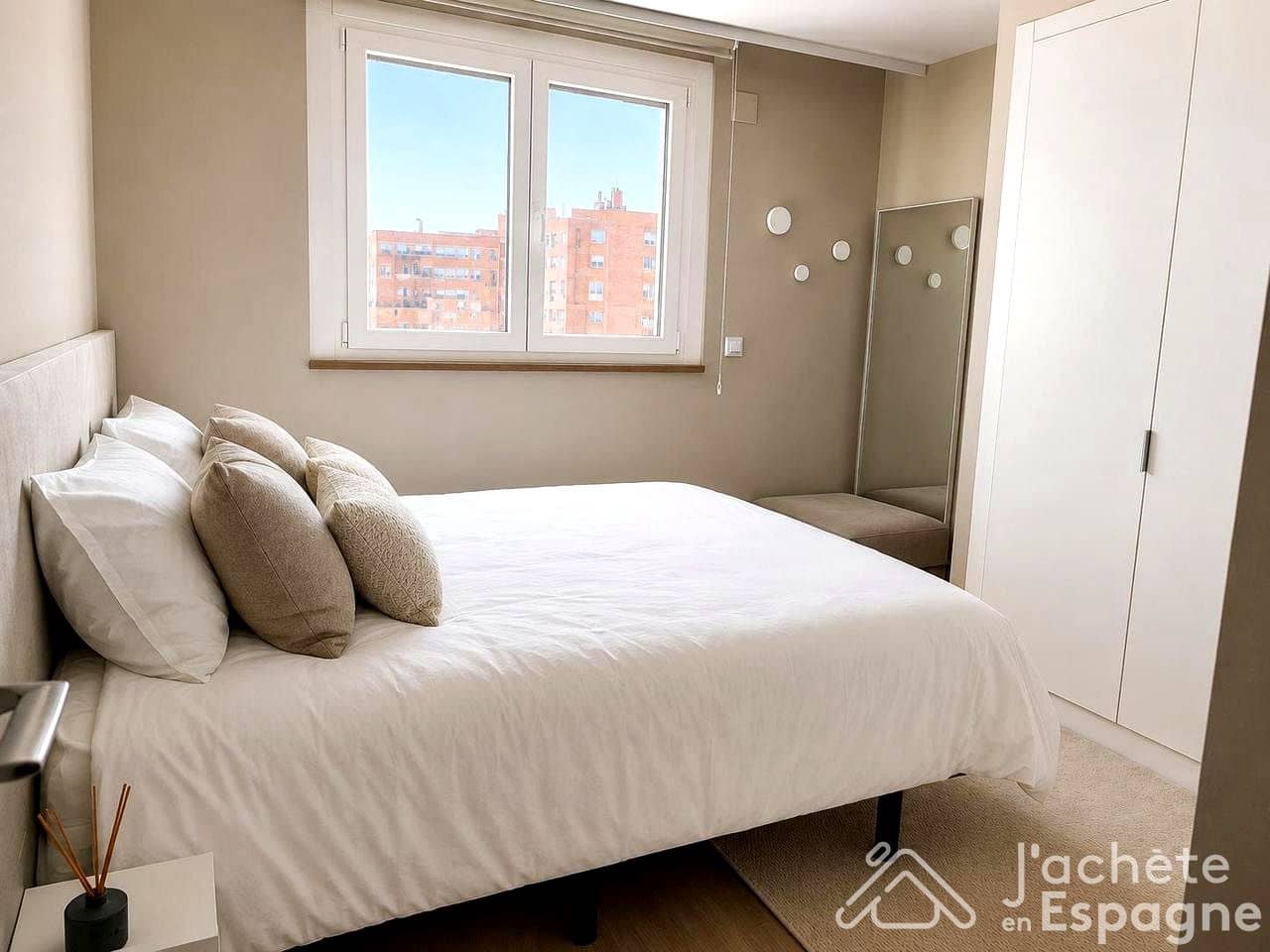 2 bedroom Flat for sale in Vinaros with pool garage - € 320,000 (Ref: 10116166)