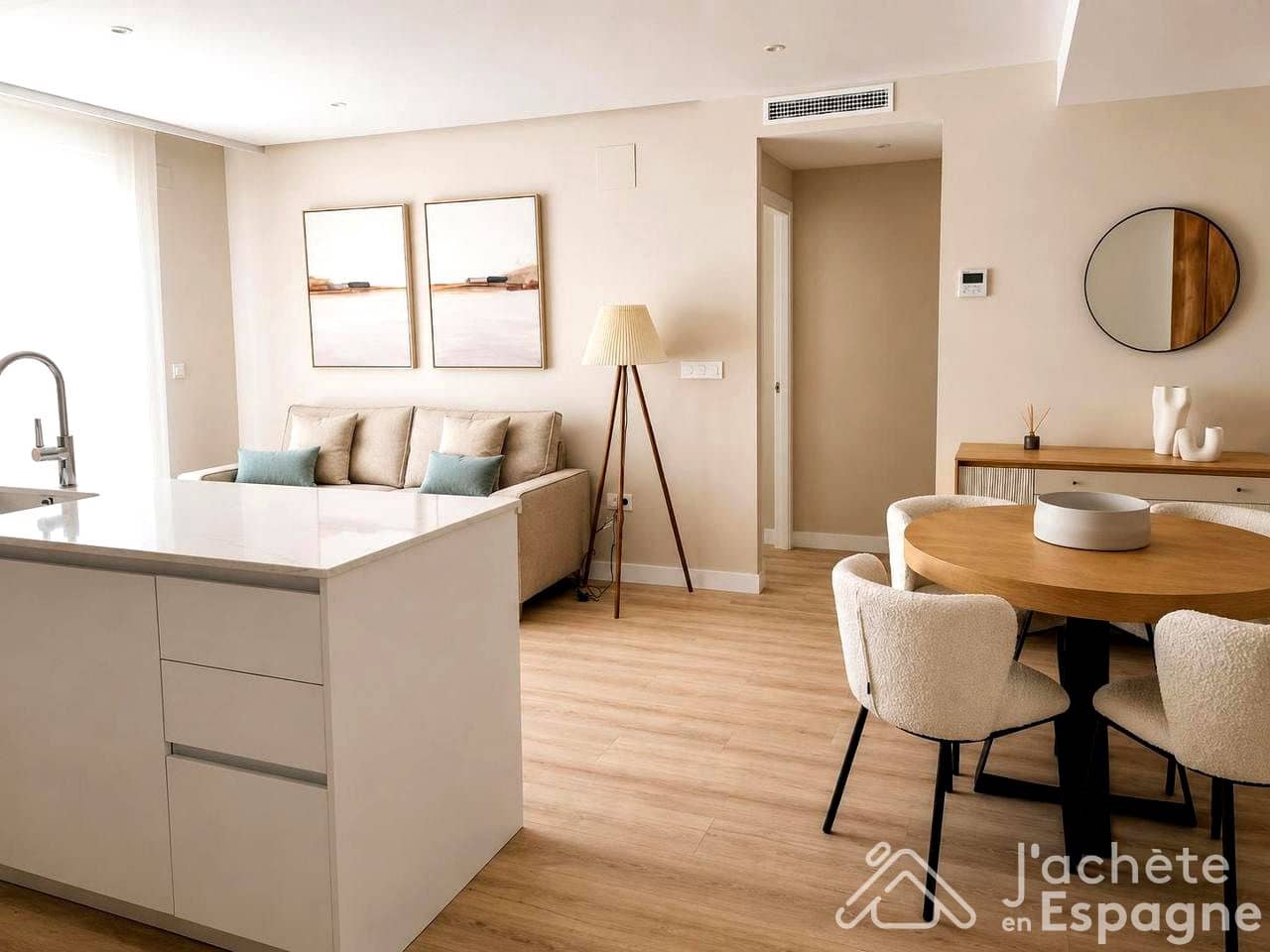 2 bedroom Flat for sale in Vinaros with pool garage - € 320,000 (Ref: 10116166)