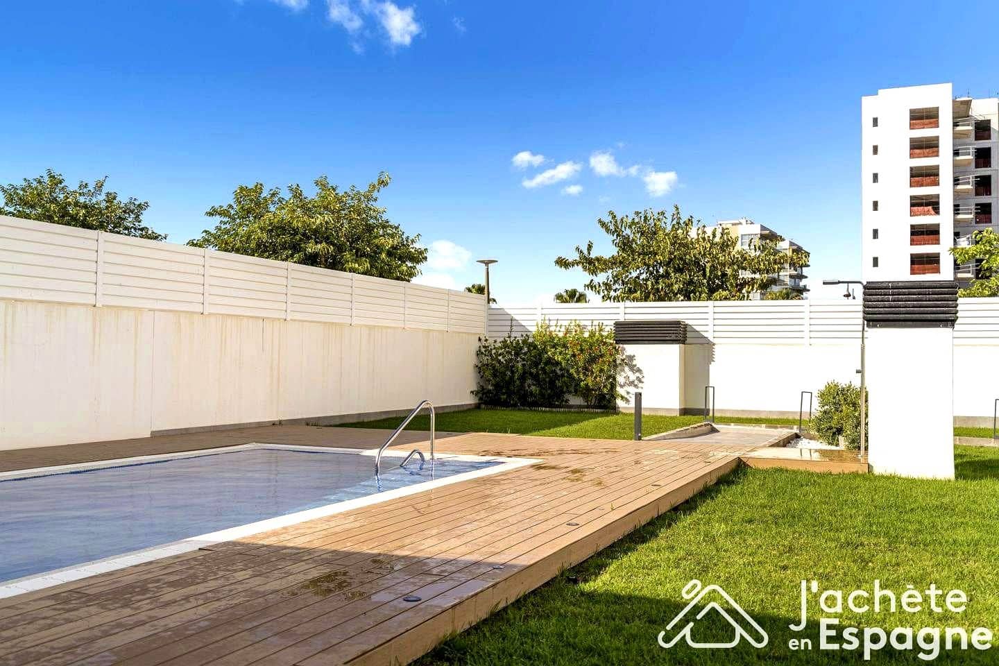2 bedroom Flat for sale in Vinaros with pool garage - € 320,000 (Ref: 10116166)