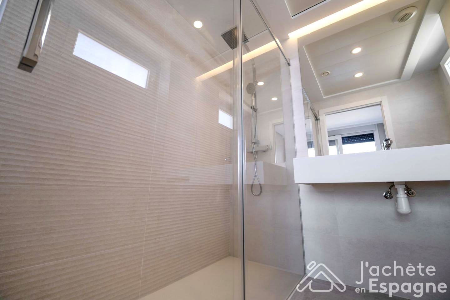 2 sypialnia Penthouse na sprzedaż w Vinaros z basenem garażem - 499 000 € (Ref: 10116167)