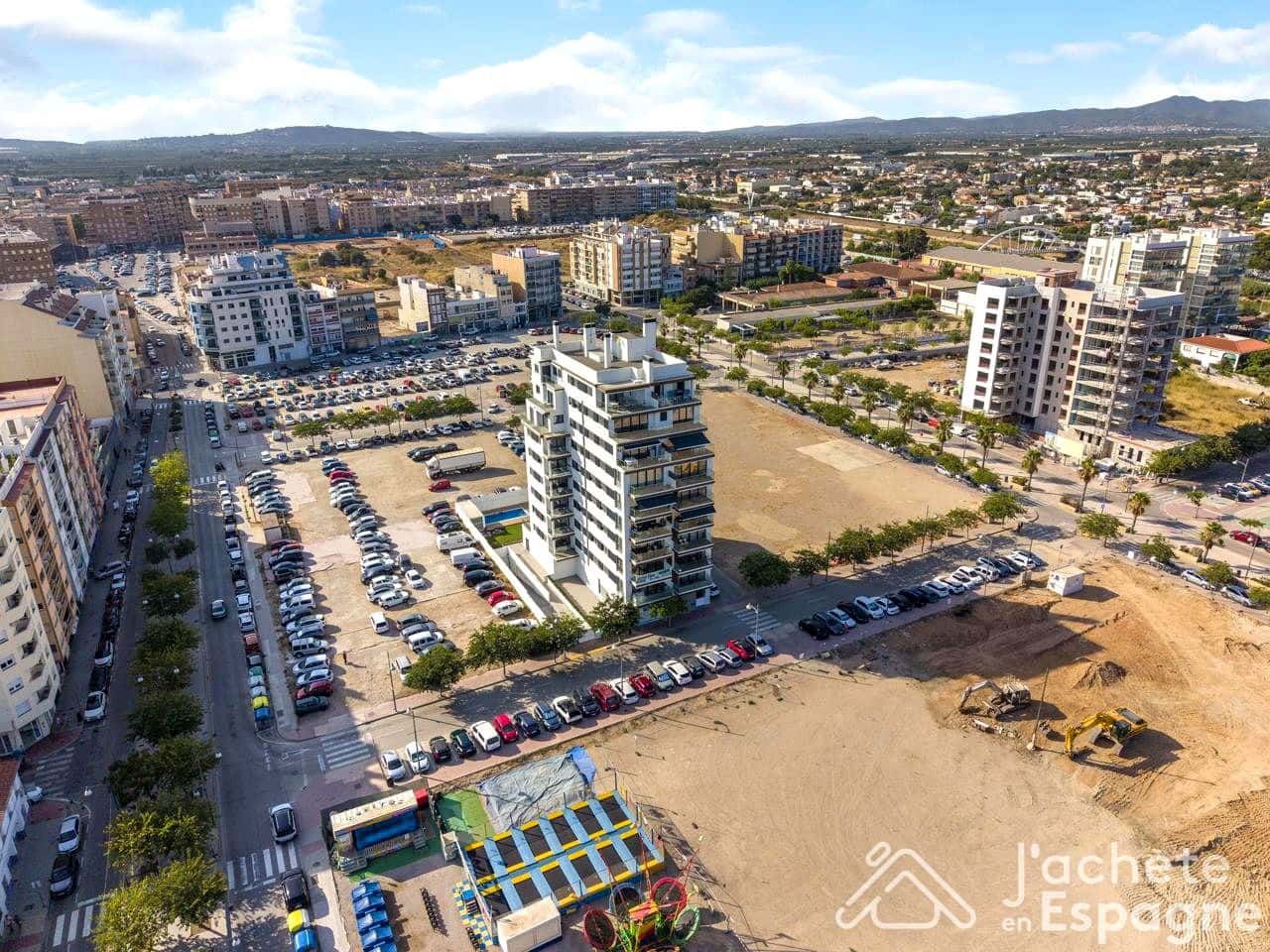 3 bedroom Flat for sale in Vinaros with pool garage - € 499,000 (Ref: 10116168)