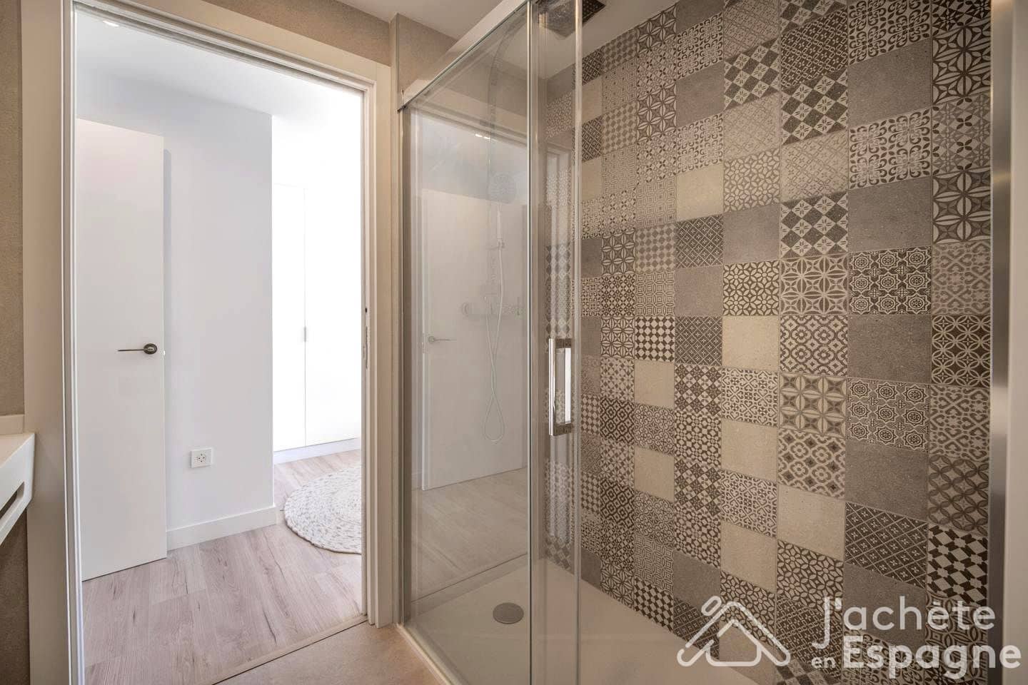 3 bedroom Flat for sale in Vinaros with pool garage - € 499,000 (Ref: 10116168)