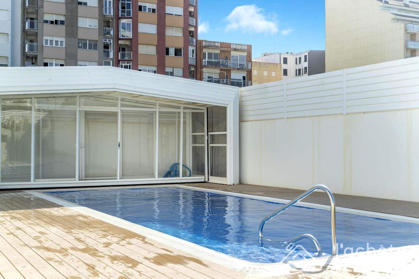 3 bedroom Flat for sale in Vinaros with pool garage - € 499,000 (Ref: 10116168)