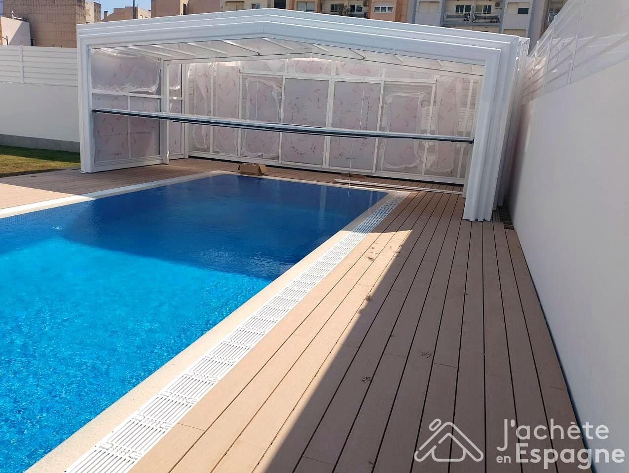 3 sypialnia Mieszkanie na sprzedaż w Vinaros z basenem garażem - 980 000 € (Ref: 10116169)