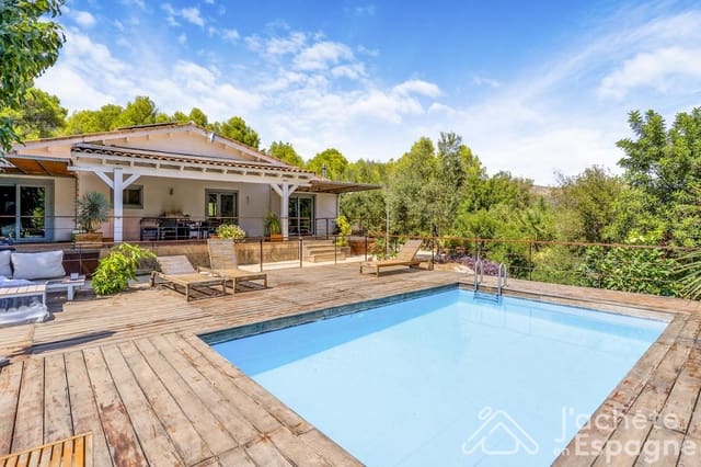 4 sovrum Villa till salu i Villalonga med pool - 350 000 € (Ref: 10116171)