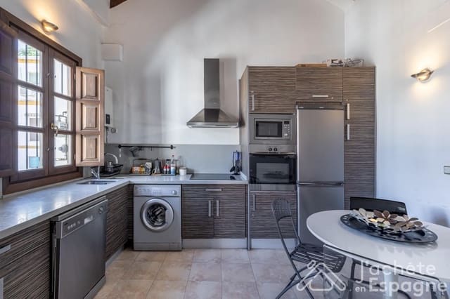 2 makuuhuone Kattohuoneisto myytävänä paikassa Albaicin, Granada kaupunki - 345 000 € (Ref: 10116173)