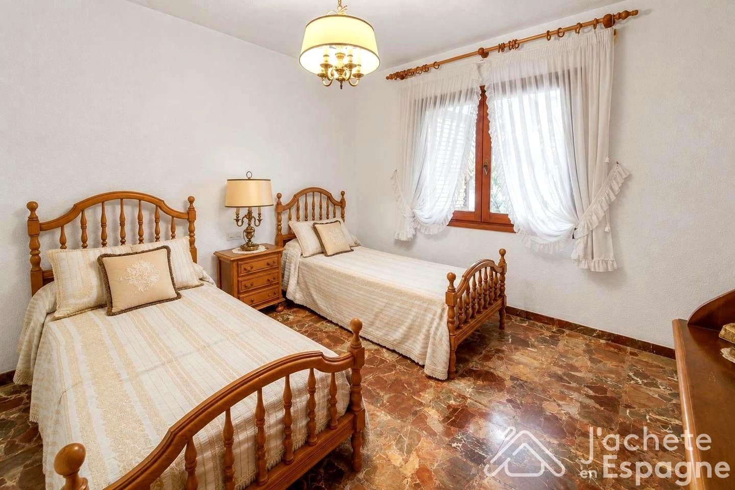 6 quarto Moradia para venda em Vinaros com piscina garagem - 630 000 € (Ref: 10116176)