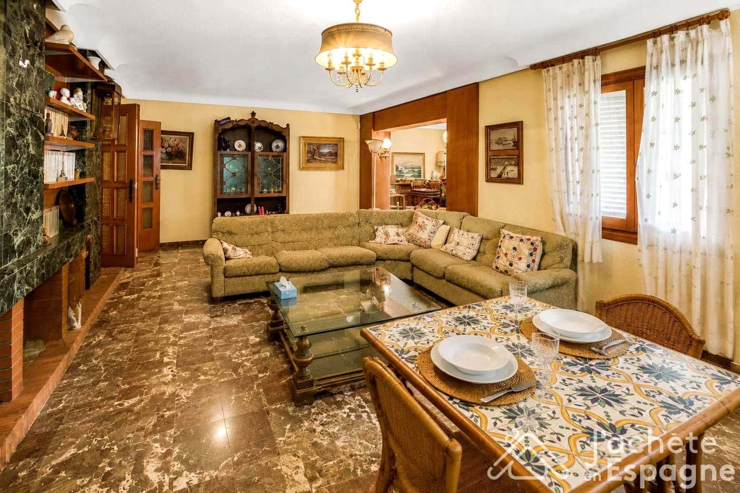 6 quarto Moradia para venda em Vinaros com piscina garagem - 630 000 € (Ref: 10116176)