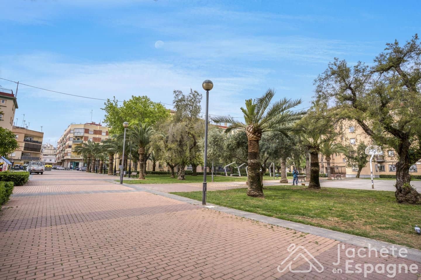 1 quarto Empresa para venda em Sagunto / Sagunt - 95 000 € (Ref: 10116177)