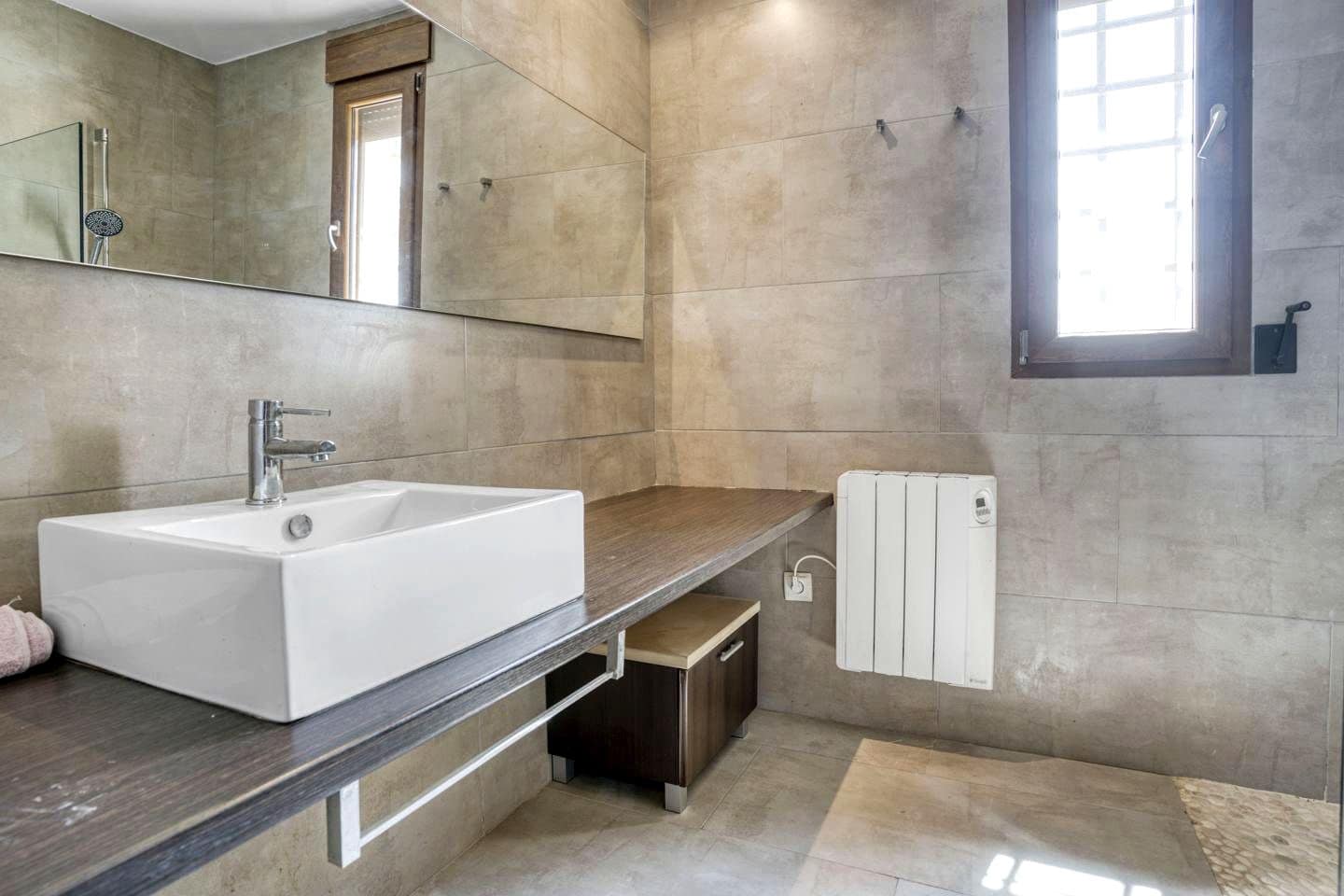5 Zimmer Villa zu verkaufen in Betera mit Pool Garage - 768.000 € (Ref: 10116179)
