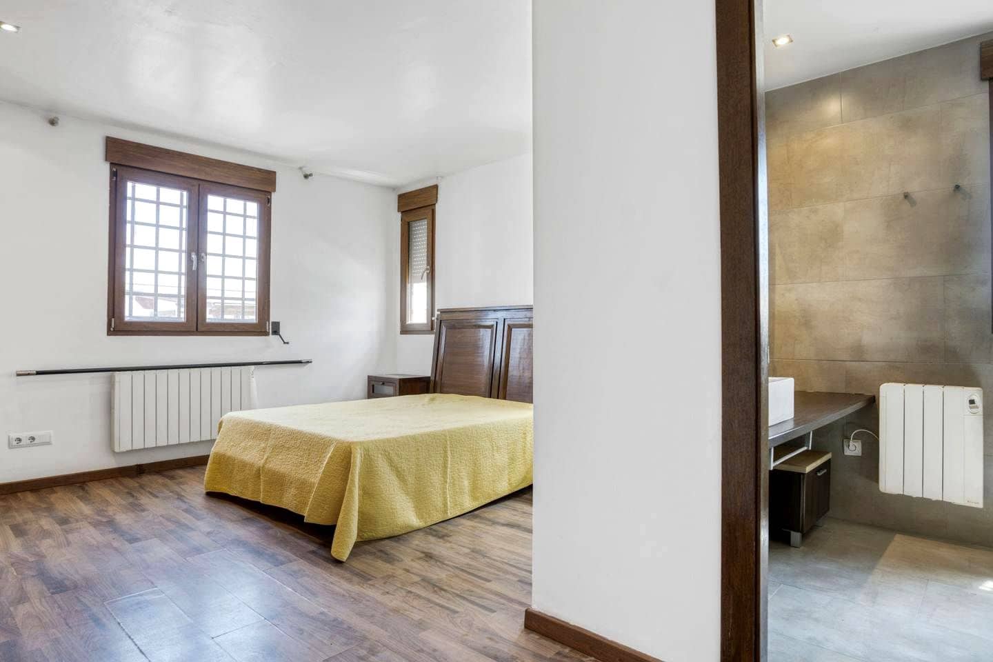 5 Zimmer Villa zu verkaufen in Betera mit Pool Garage - 768.000 € (Ref: 10116179)