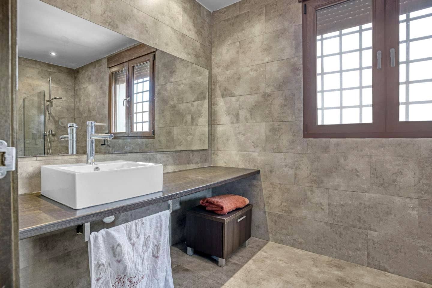 5 Zimmer Villa zu verkaufen in Betera mit Pool Garage - 768.000 € (Ref: 10116179)