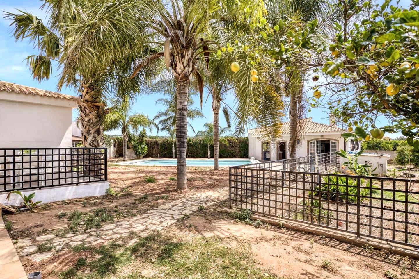 5 Zimmer Villa zu verkaufen in Betera mit Pool Garage - 768.000 € (Ref: 10116179)