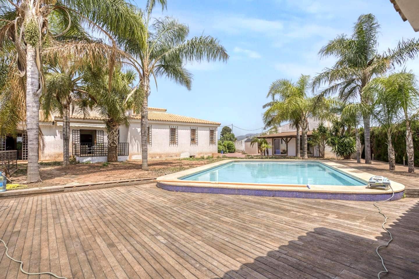 5 Zimmer Villa zu verkaufen in Betera mit Pool Garage - 768.000 € (Ref: 10116179)