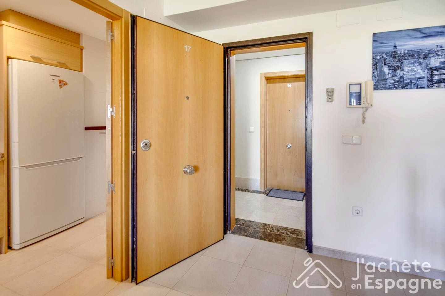 3 slaapkamer Appartement te koop in Sant Jordi met zwembad garage - € 191.000 (Ref: 10116181)