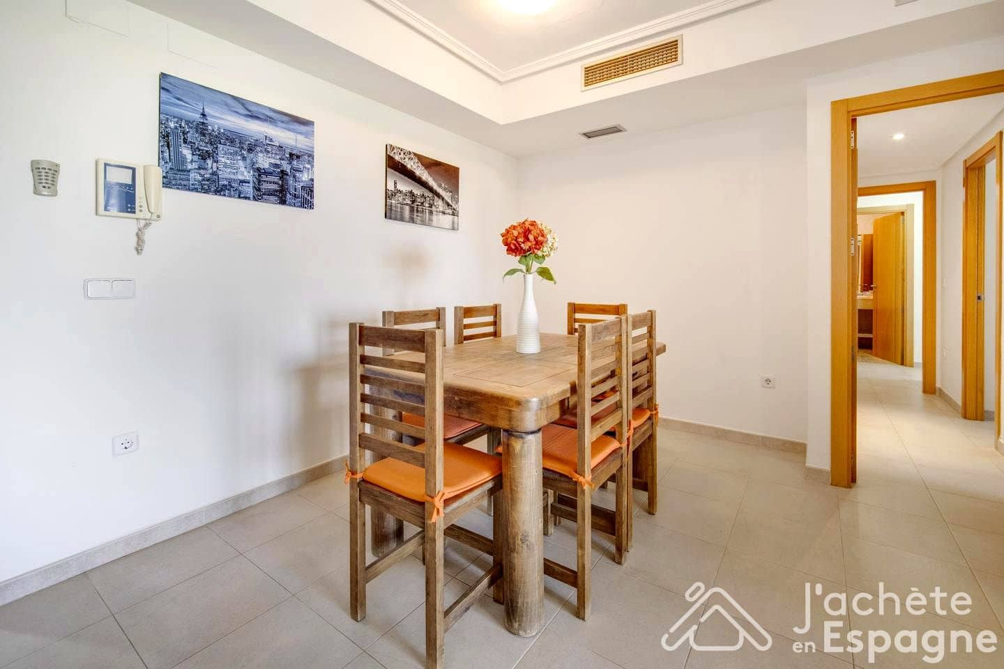 3 slaapkamer Appartement te koop in Sant Jordi met zwembad garage - € 191.000 (Ref: 10116181)
