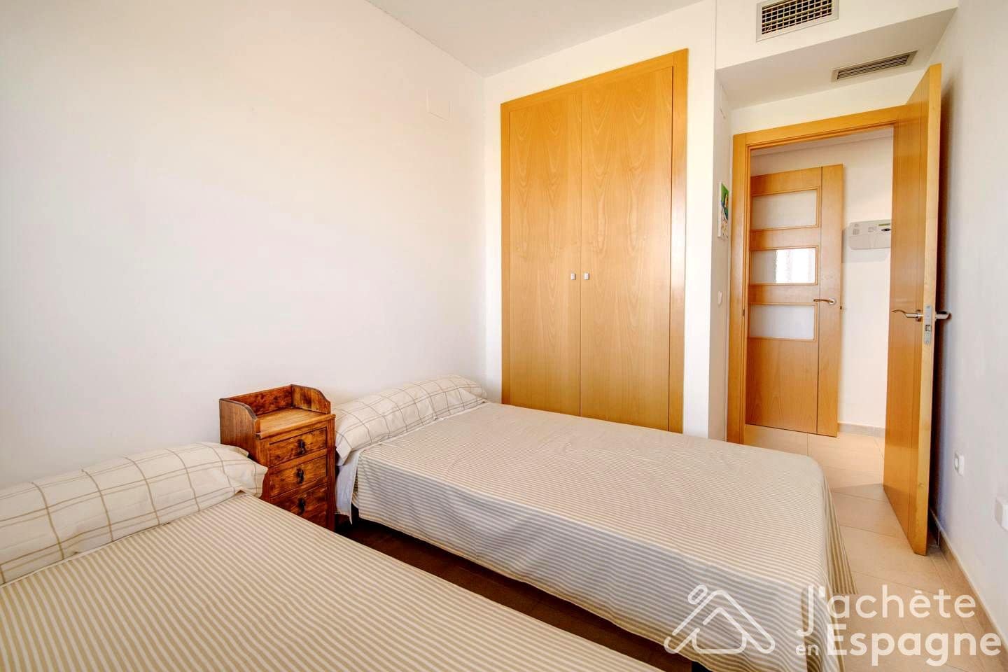 3 slaapkamer Appartement te koop in Sant Jordi met zwembad garage - € 191.000 (Ref: 10116181)