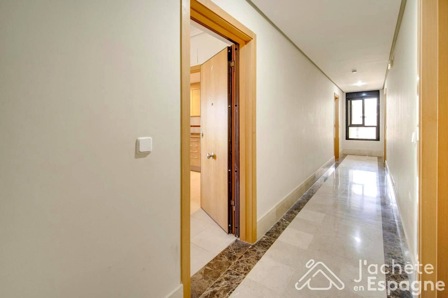 3 slaapkamer Appartement te koop in Sant Jordi met zwembad garage - € 191.000 (Ref: 10116181)