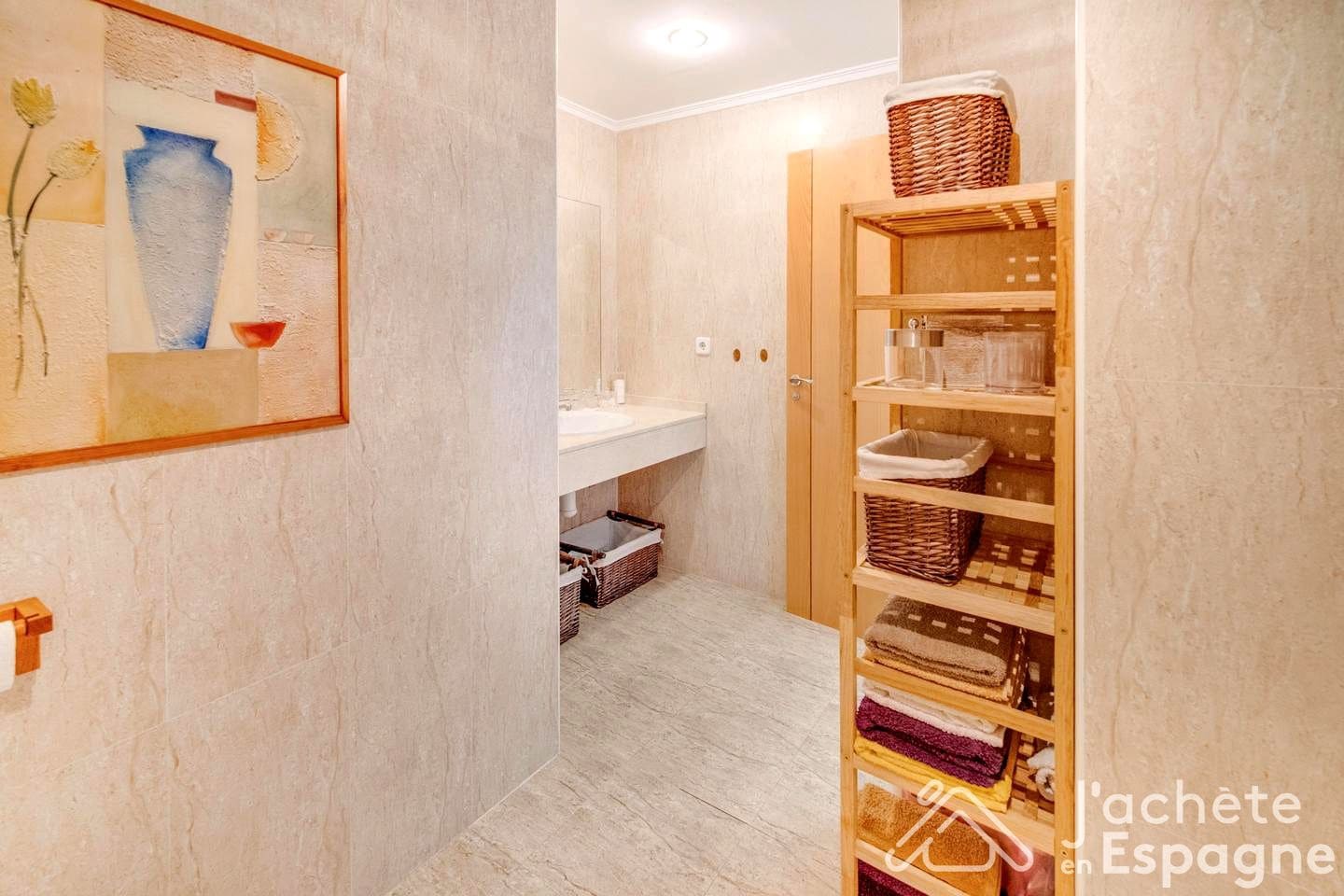 3 slaapkamer Appartement te koop in Sant Jordi met zwembad garage - € 191.000 (Ref: 10116181)