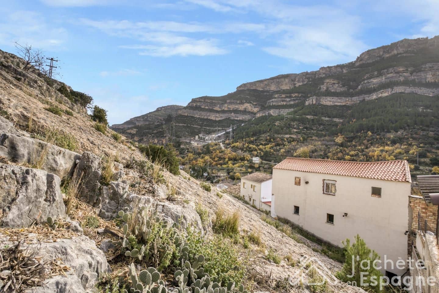3 bedroom Villa for sale in Cortes de Pallas - € 105,000 (Ref: 10116182)