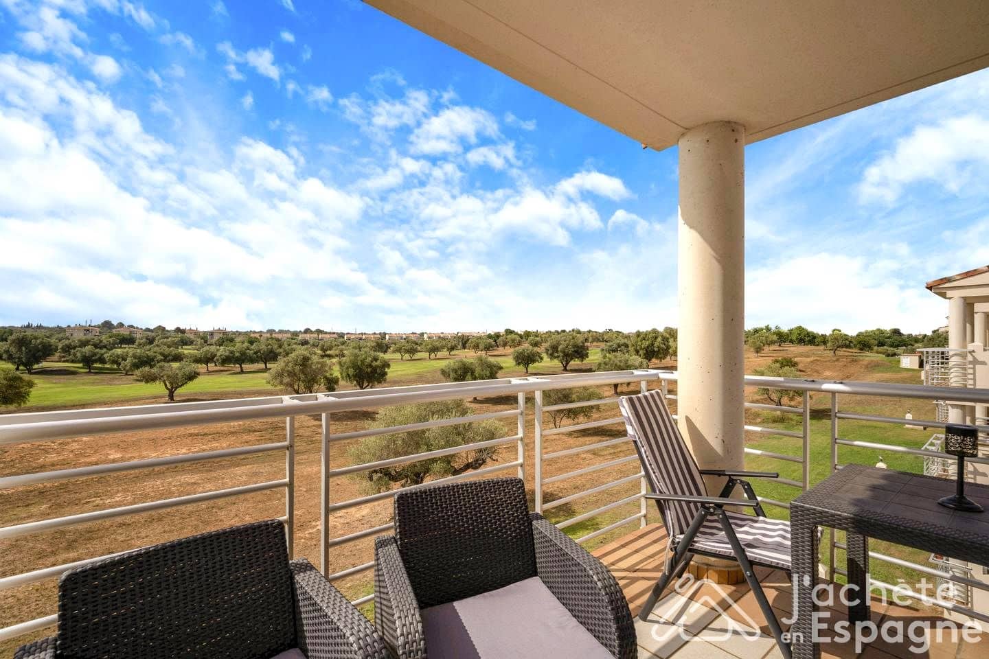 2 chambre Penthouse à vendre à Sant Jordi avec piscine garage - 137 000 € (Ref: 10116186)