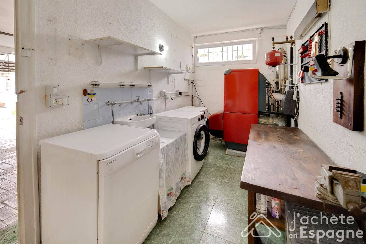 Chalet de 3 habitaciones en Vinaròs en venta con garaje - 325.000 € (Ref: 10116187)