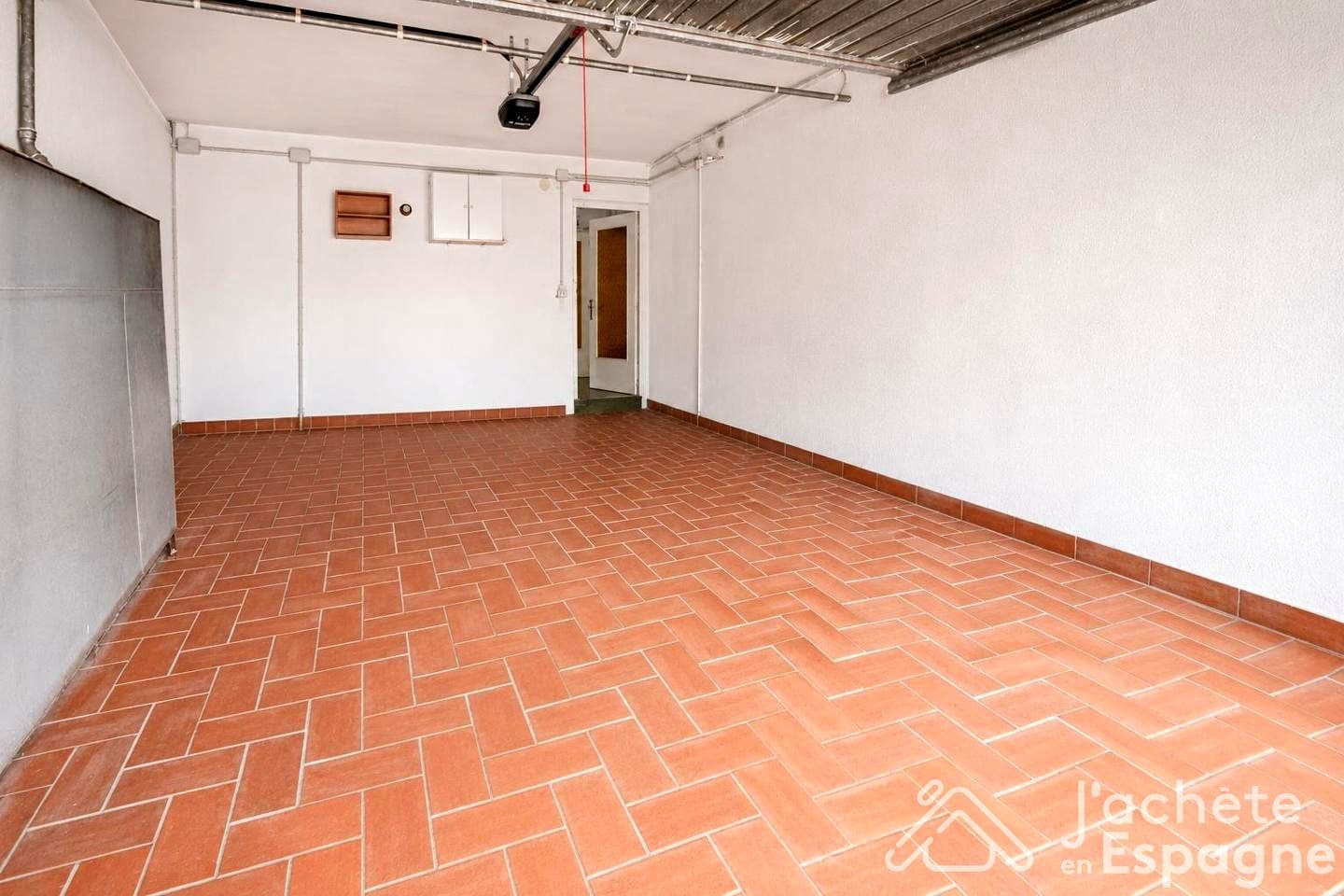 Chalet de 3 habitaciones en Vinaròs en venta con garaje - 325.000 € (Ref: 10116187)