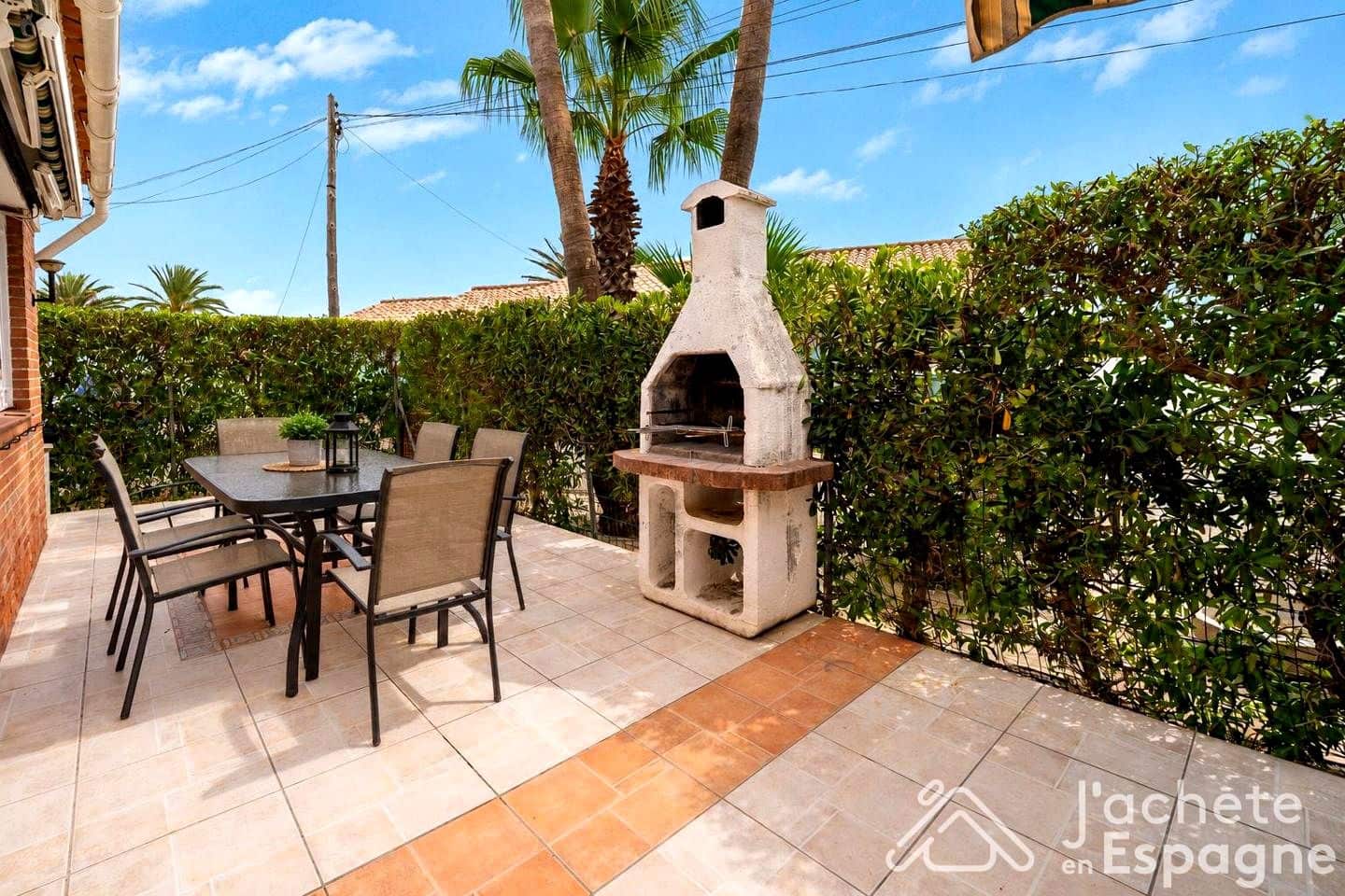 Chalet de 3 habitaciones en Vinaròs en venta con garaje - 325.000 € (Ref: 10116187)