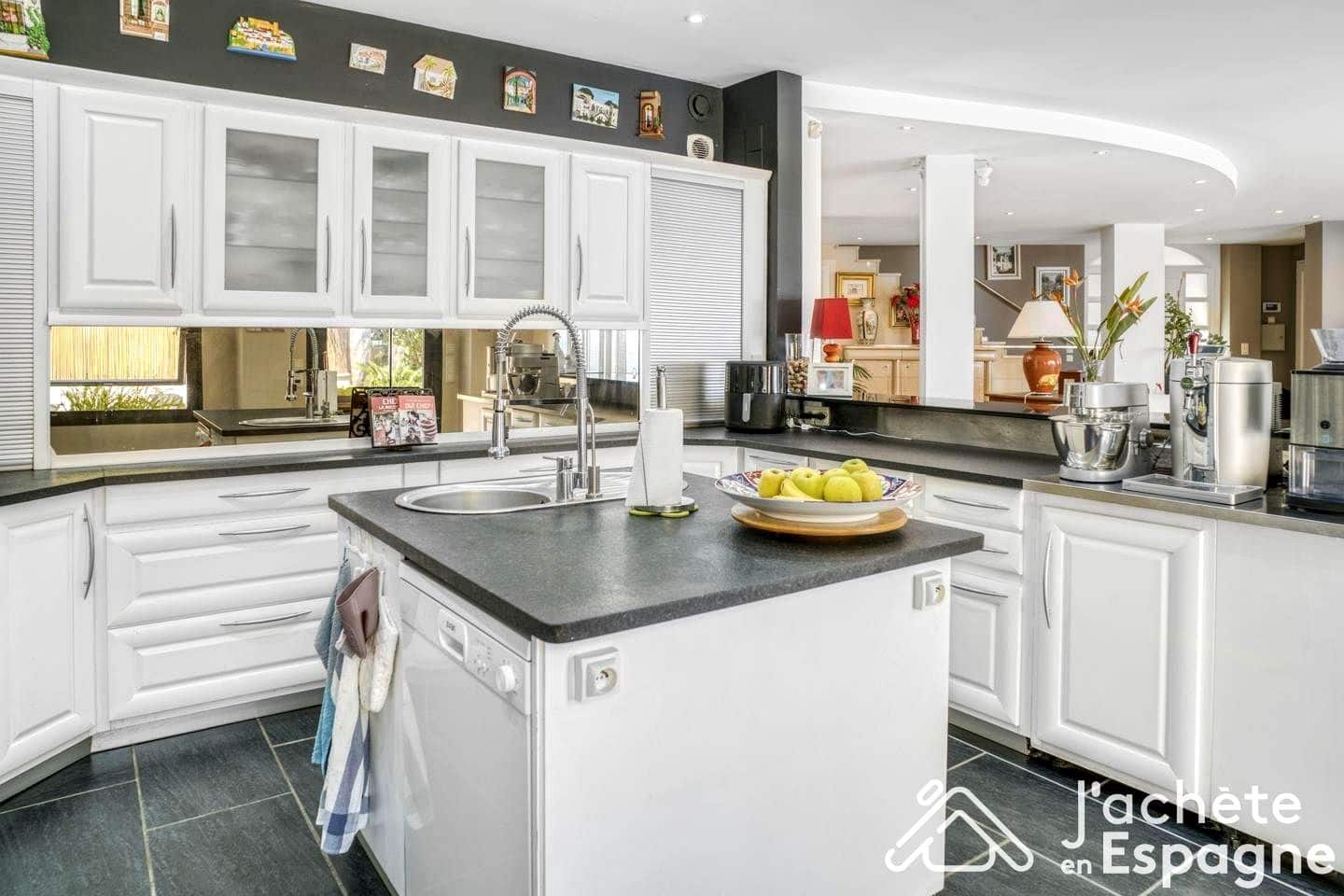 5 quarto Apartamento para venda em Peniscola com piscina garagem - 680 000 € (Ref: 10116188)