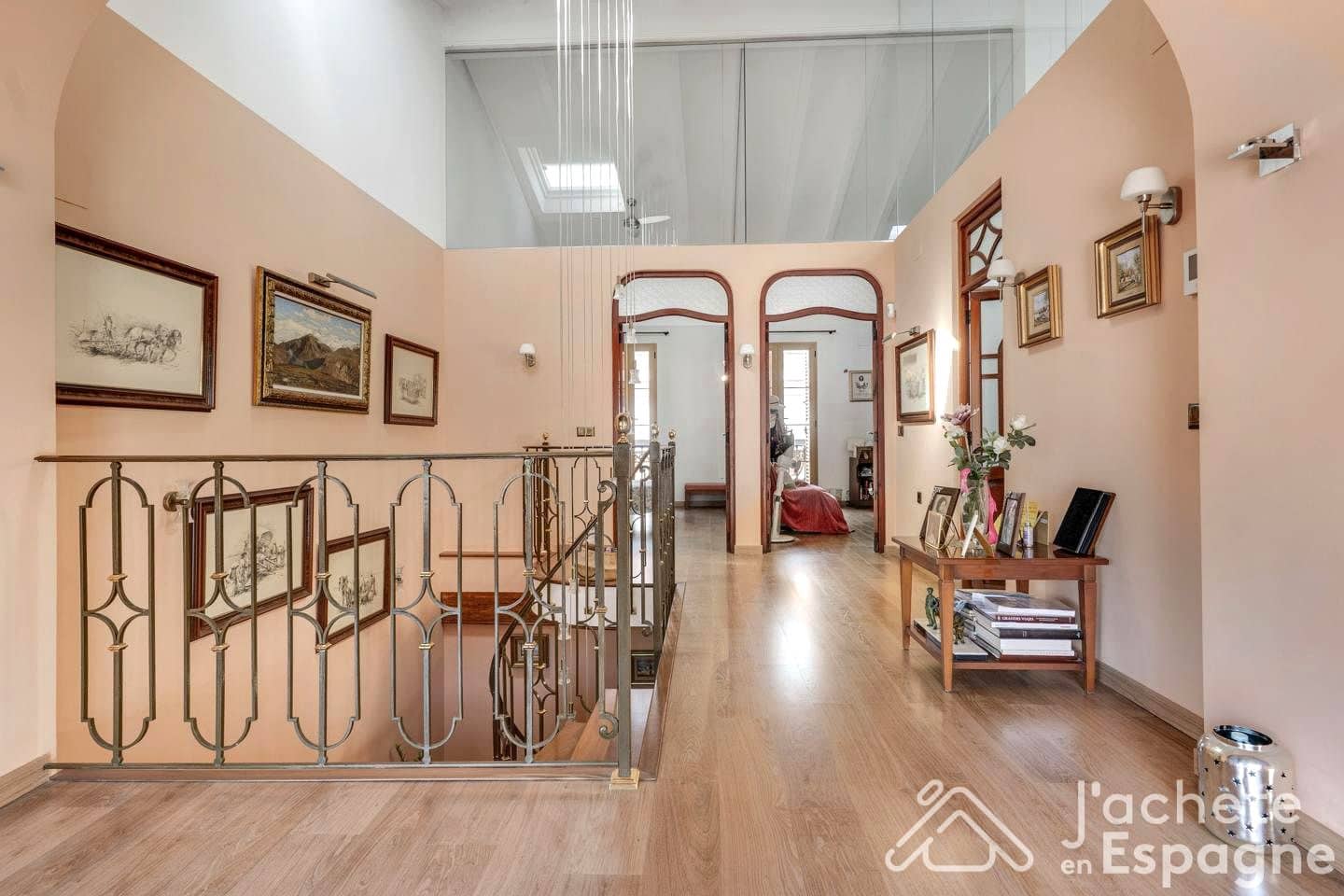4 soveværelse Villa til salg i Alcasser med garage - € 699.900 (Ref: 10116190)