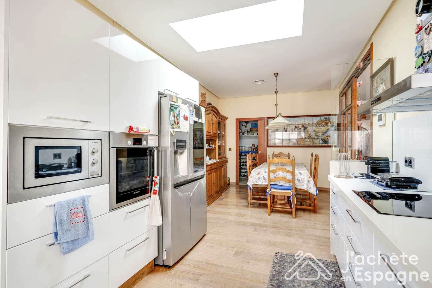 4 soveværelse Villa til salg i Alcasser med garage - € 699.900 (Ref: 10116190)