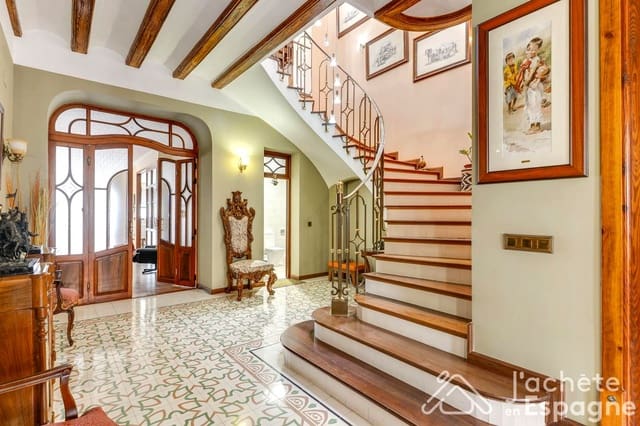 4 sovrum Villa till salu i Alcàsser med garage - 699 900 € (Ref: 10116190)