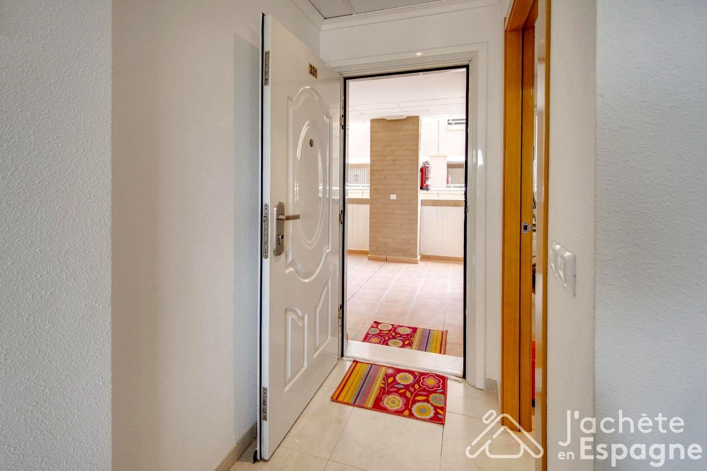 2 bedroom Flat for sale in Oropesa  with pool garage - € 167,000 (Ref: 10116192)