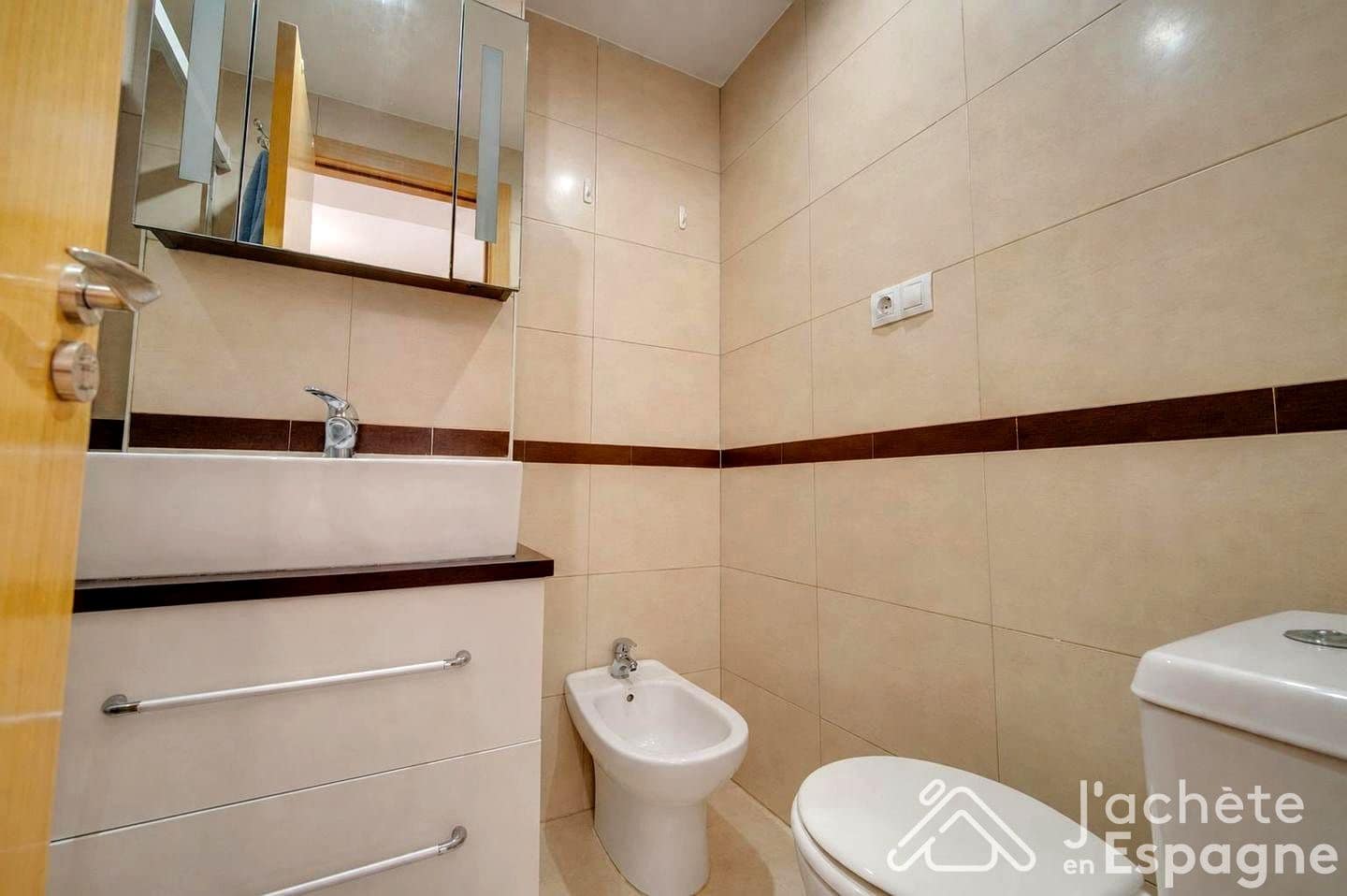 2 bedroom Flat for sale in Oropesa  with pool garage - € 167,000 (Ref: 10116192)
