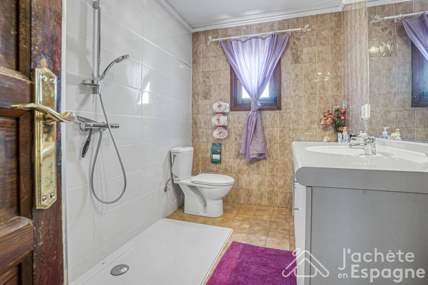 6 bedroom Villa for sale in Daimus with garage - € 428,001 (Ref: 10116193)