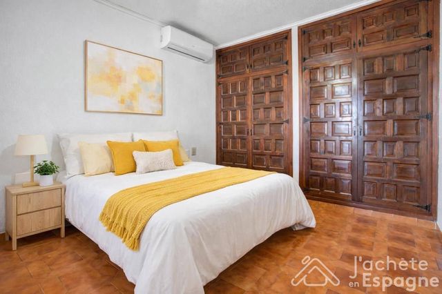 6 soverom Villa til salgs i Daimús med garasje - € 428 000 (Ref: 10116193)