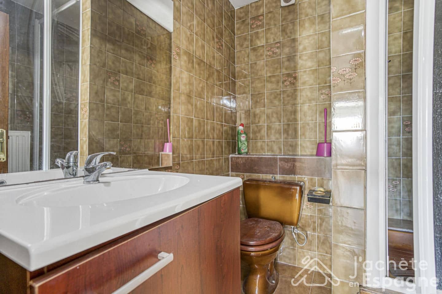 6 bedroom Villa for sale in Daimus with garage - € 428,001 (Ref: 10116193)