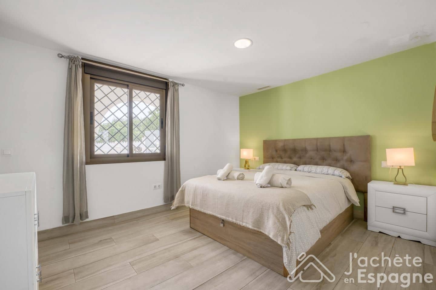 2 makuuhuone Huoneisto myytävänä paikassa Fuengirola mukana uima-altaan - 285 000 € (Ref: 10118198)