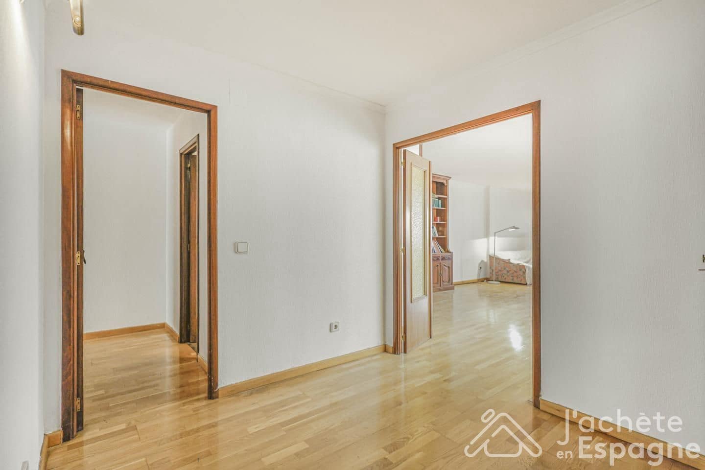 4 bedroom Penthouse for sale in Alicante / Alacant city with garage - € 640,000 (Ref: 10130682)