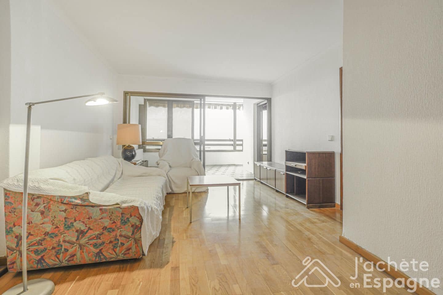 4 bedroom Penthouse for sale in Alicante / Alacant city with garage - € 640,000 (Ref: 10130682)