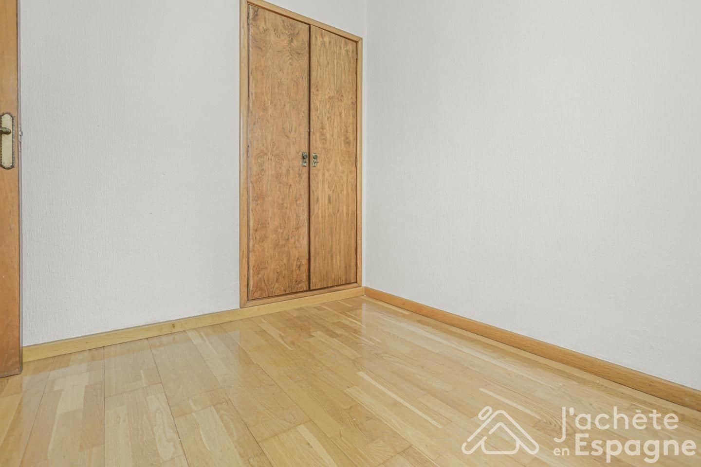 4 bedroom Penthouse for sale in Alicante / Alacant city with garage - € 640,000 (Ref: 10130682)
