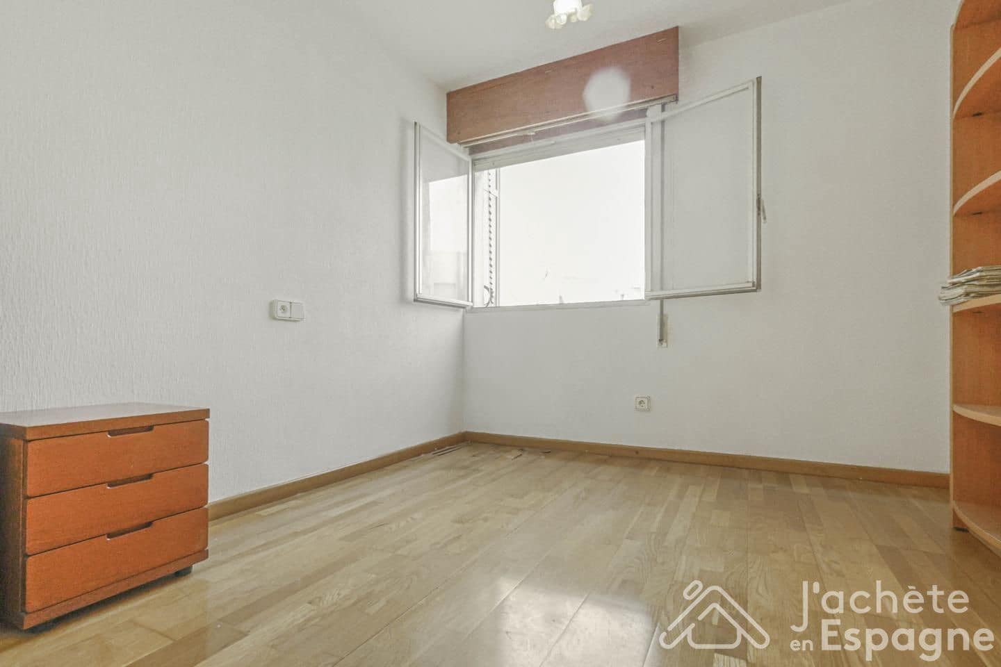 4 bedroom Penthouse for sale in Alicante / Alacant city with garage - € 640,000 (Ref: 10130682)