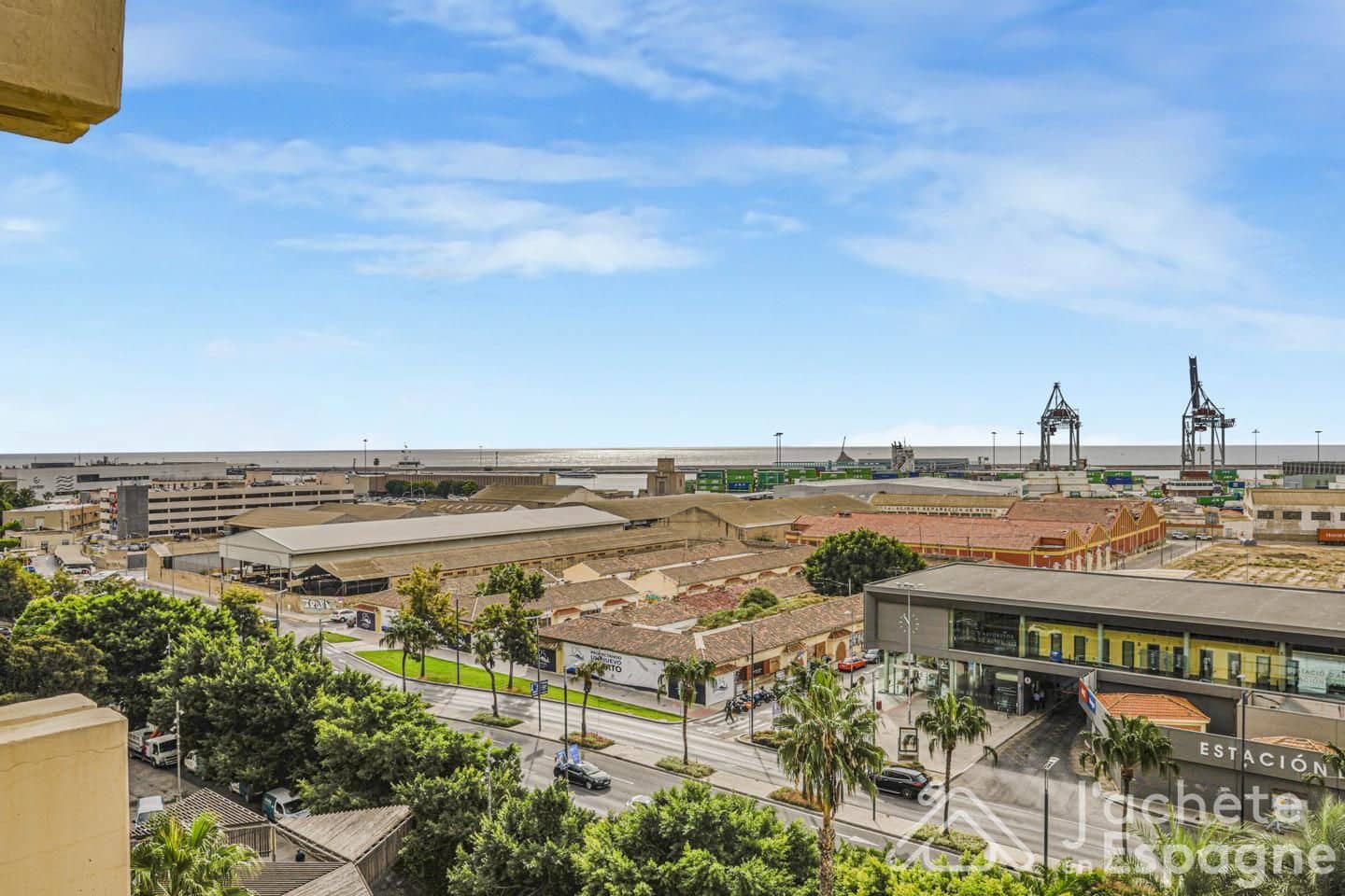 4 bedroom Penthouse for sale in Alicante / Alacant city with garage - € 640,000 (Ref: 10130682)