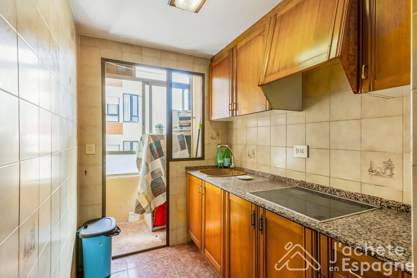 3 bedroom Flat for sale in Valencia city - € 315,000 (Ref: 10130683)
