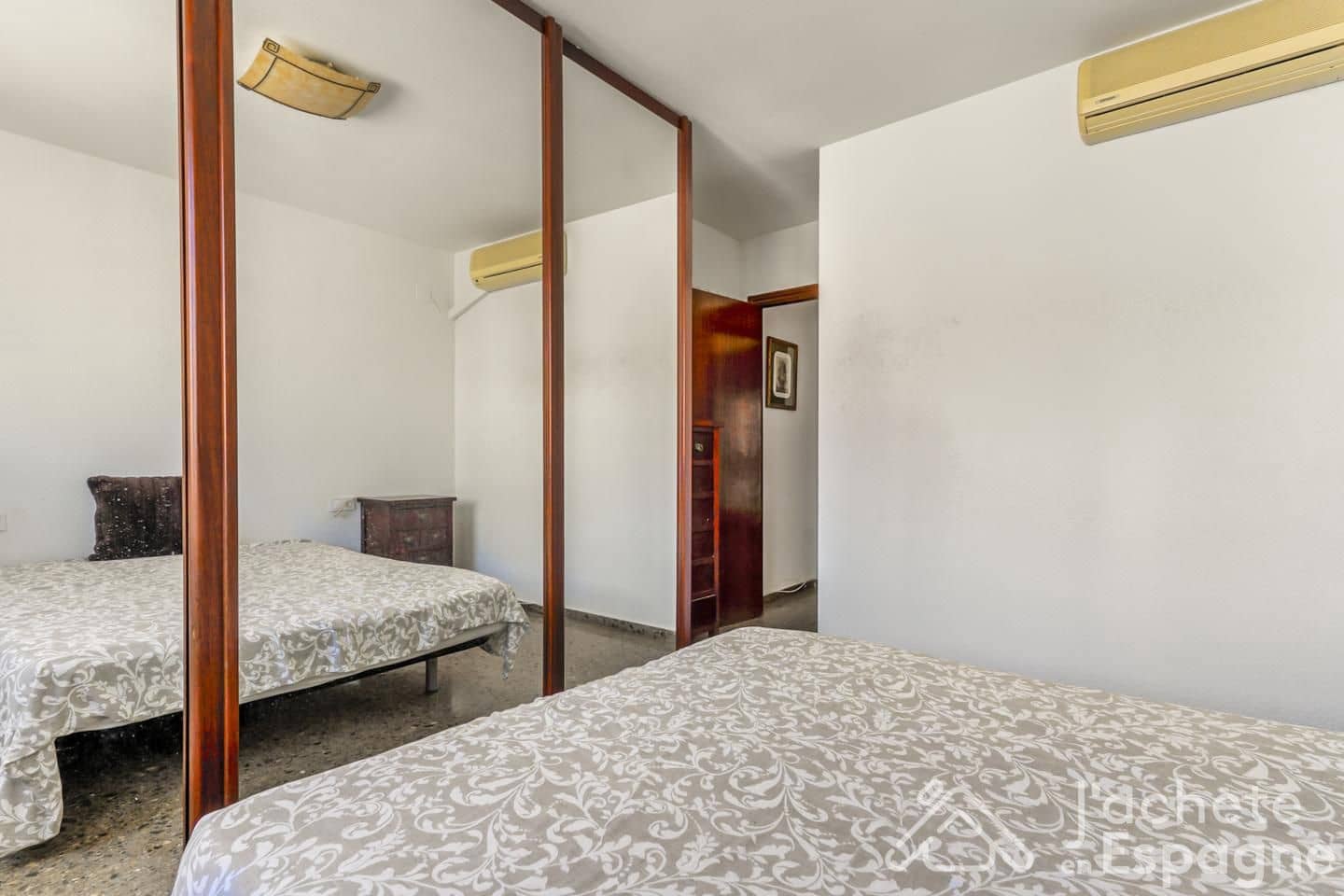 3 bedroom Flat for sale in Valencia city - € 315,000 (Ref: 10130683)
