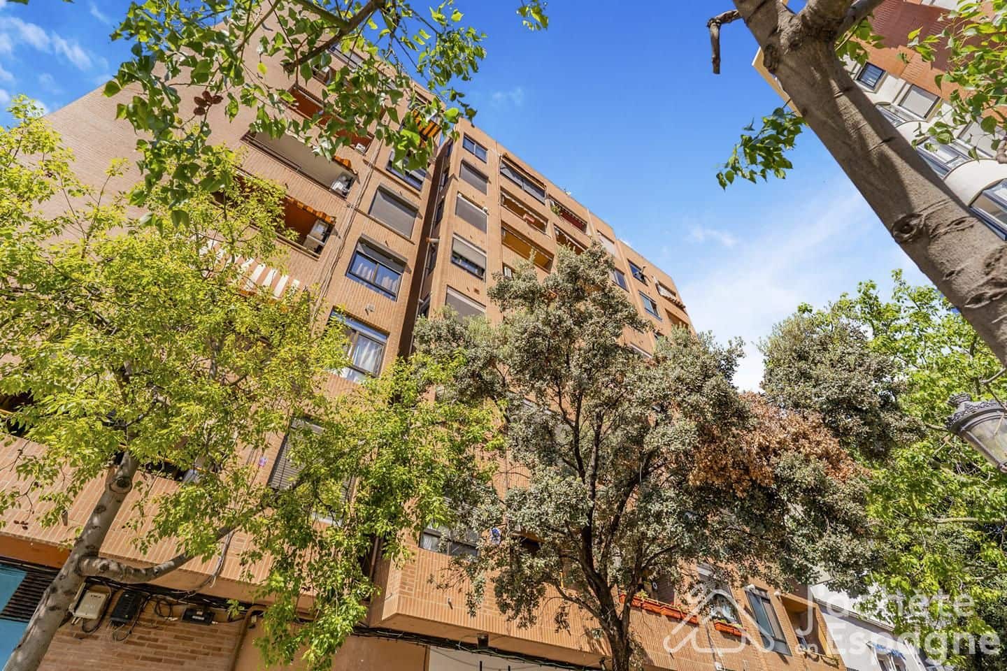 3 bedroom Flat for sale in Valencia city - € 315,000 (Ref: 10130683)